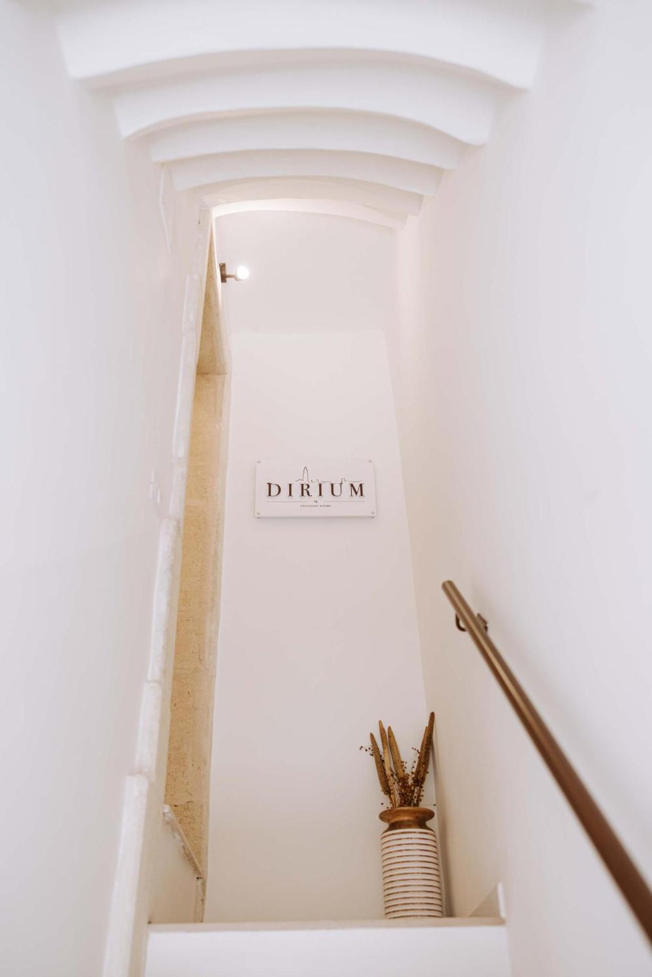 Dirium - Exclusive Rooms Монополи Екстериор снимка